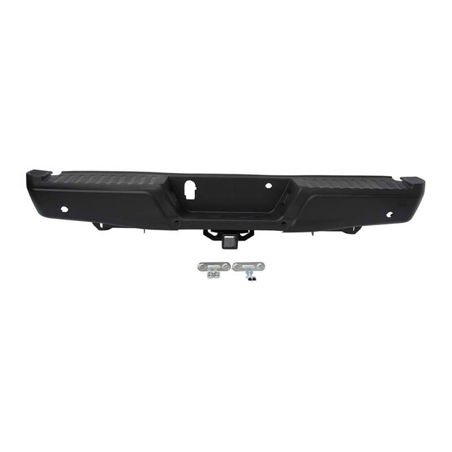 Cản sau m&agrave;u đen cho Ford F-150 c&oacute; khả năng k&eacute;o tải nặng 2015-2020, c&oacute; lỗ lắp cảm biến.